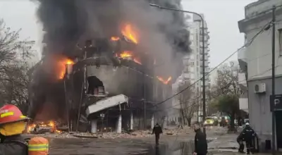 Demolición del deposito incendiado: Continuarán con un robot 