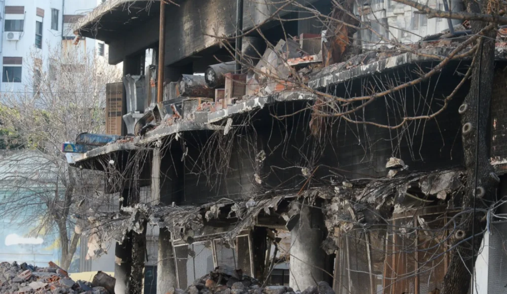 Revelan pericia clave del incendio en el depósito de Aloise Tecno de La Plata y la causa cambia de fiscalía
