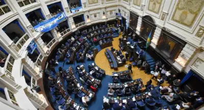 La Cámara de Diputados bonaerense aprobó un paquete de leyes contra el sobreendeudamiento de las familias