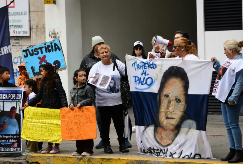 La familia de Lolo Regueiro vuelve a marchar en La Plata para pedir justicia a 4 años de su muerte