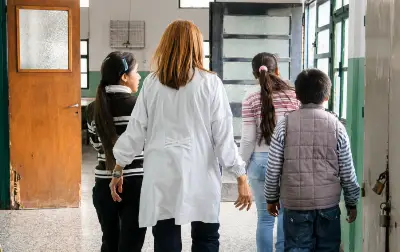 La Provincia amenaza con aplicar descuentos a los docentes que impulsen paros